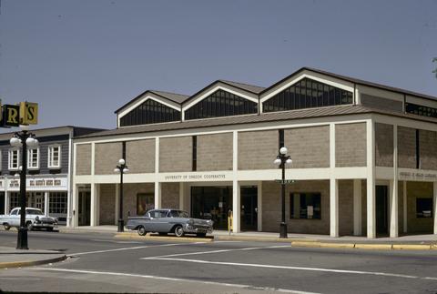 University of Oregon Bookstore (Eugene, Oregon) | Oregon Digital