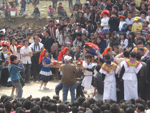 2009March_200903NankaiVillageGuizhouProvince_161 show page link