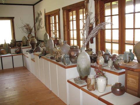 Hiroshi Ogawa's pottery