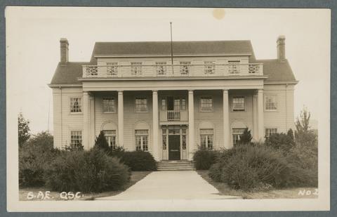 Sigma Alpha Epsilon house, circa 1940